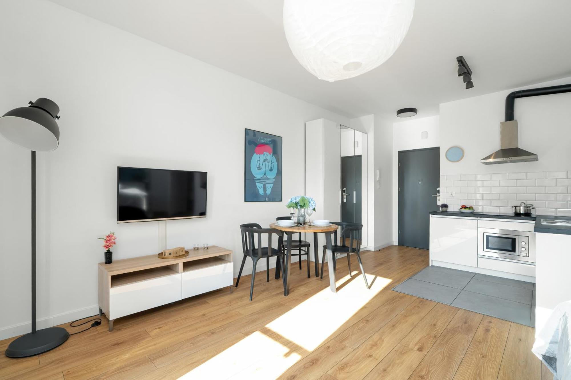 Klimatyczne I Nowoczesne Studio Very Berry W Poznaniu By Noclegi Renters Dış mekan fotoğraf