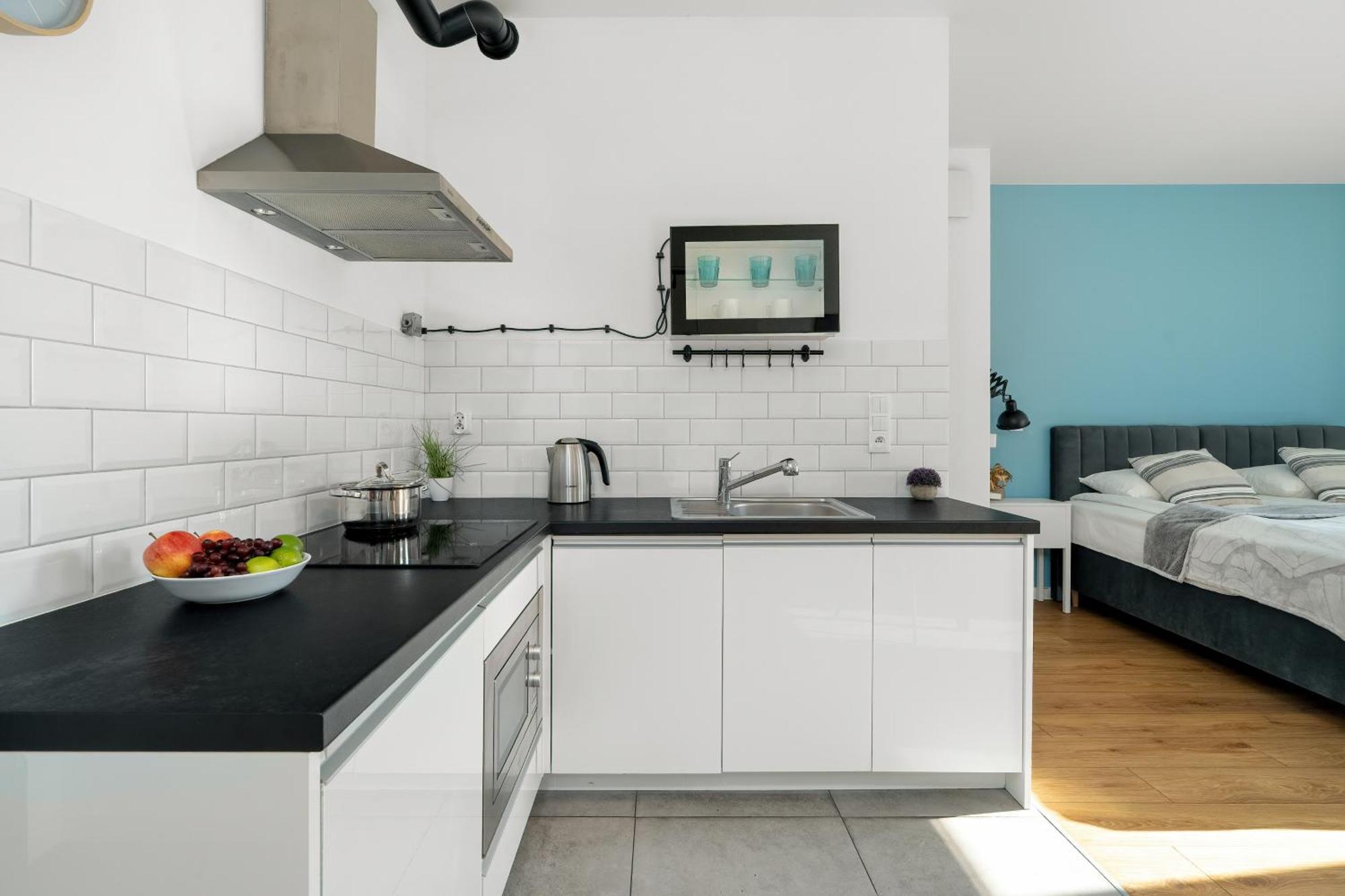 Klimatyczne I Nowoczesne Studio Very Berry W Poznaniu By Noclegi Renters Dış mekan fotoğraf